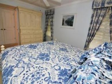 Bedroom with King Bed